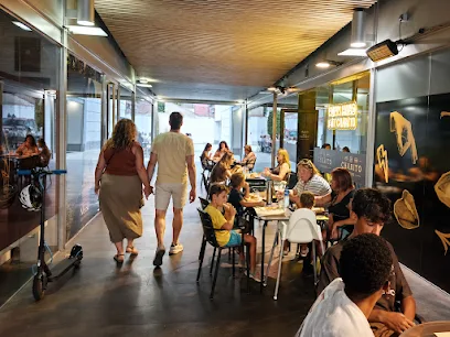 Local Charito Olot